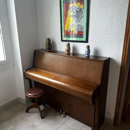 شقة 4 A 8 Personnes, Spacieux De Standing Classe 4 Etoiles نيم